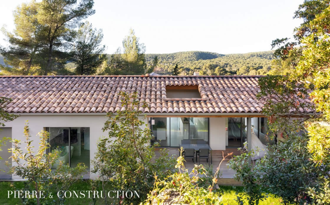 Maison d’architecte moderne sur la Côte Bleue en Provence
